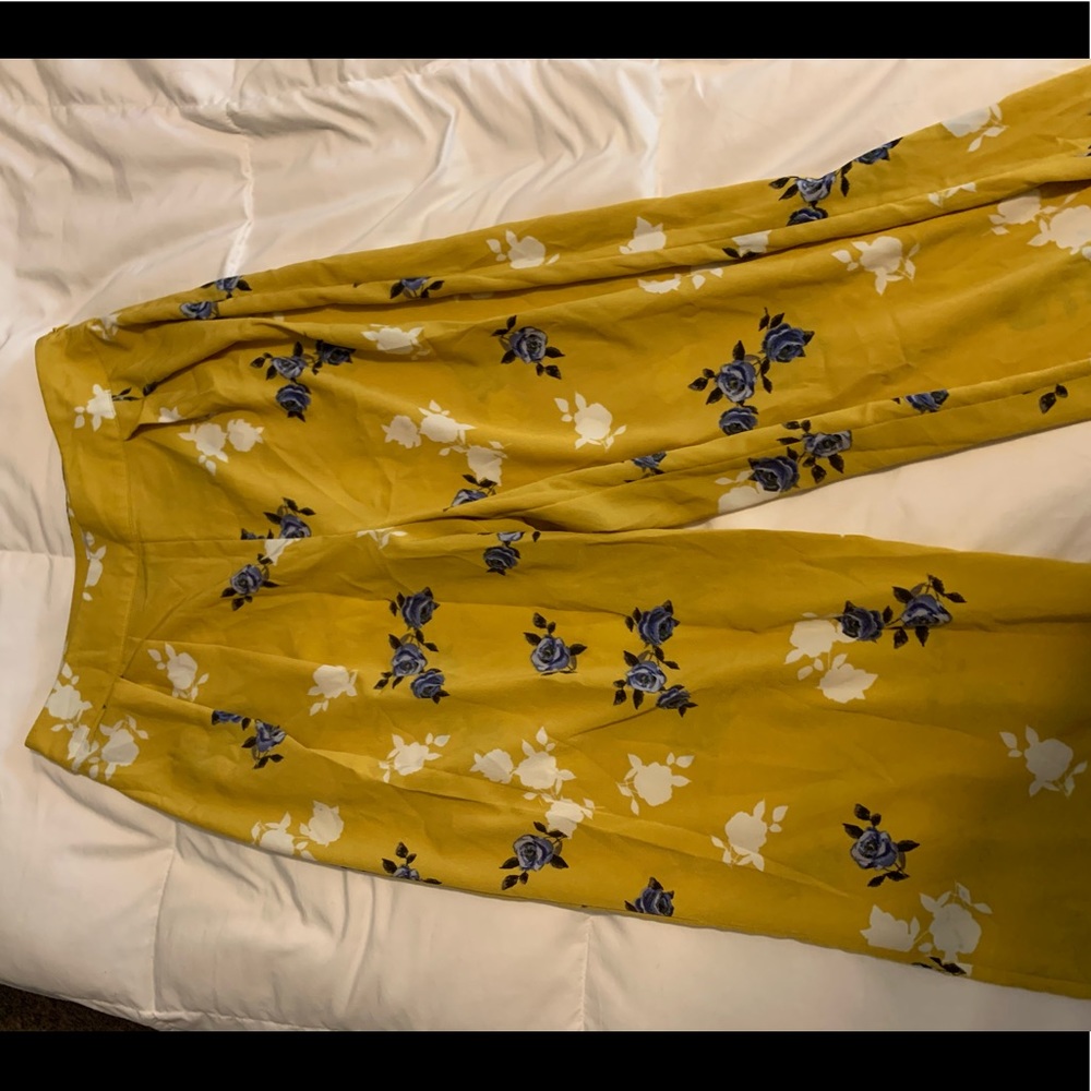 Cute flowy bottoms